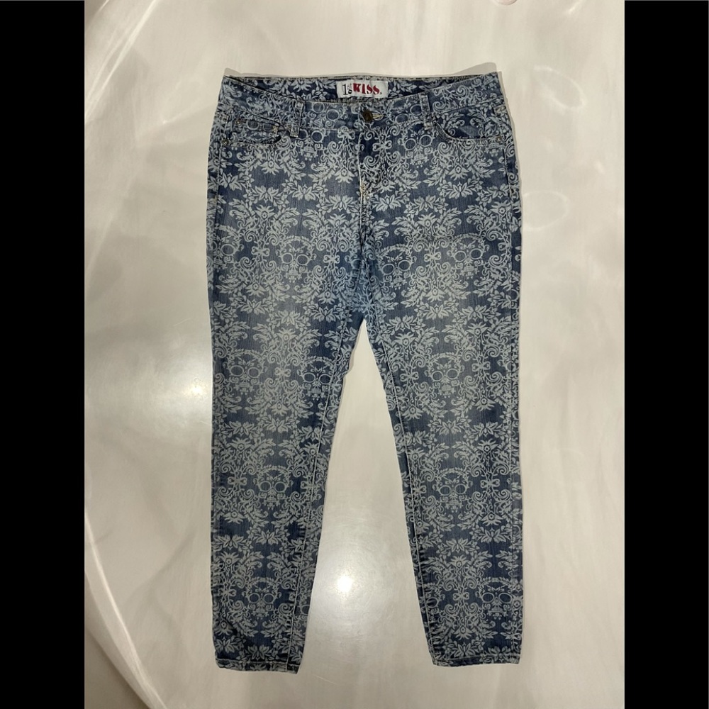 1st KISS Sugar Skulls Jeans Jr. Sz 13 Halloween Day of the Dead